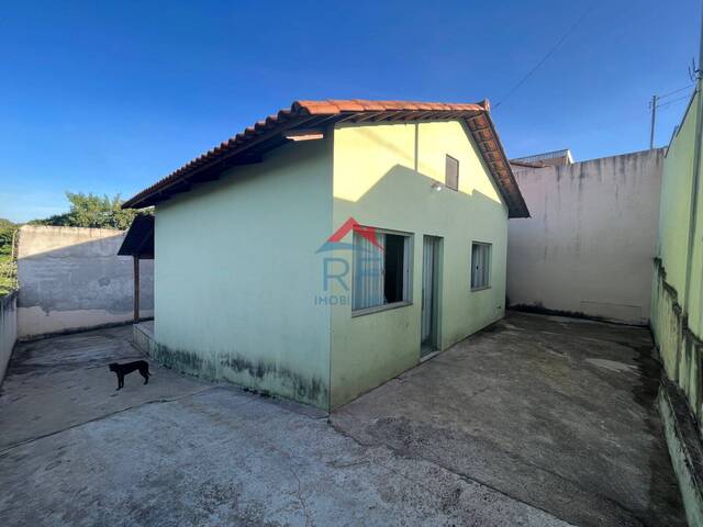 #981 - Casa para Venda em Pará de Minas - MG